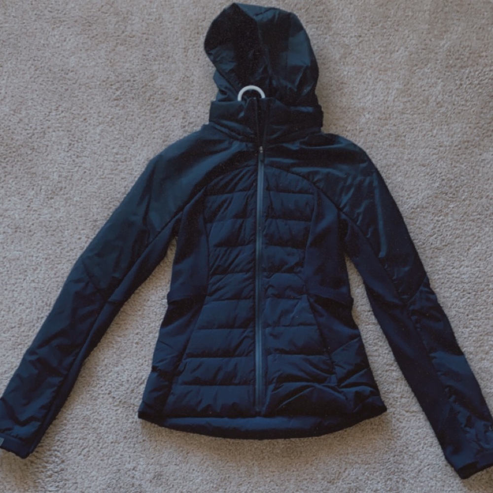 Brand new w/o tags lululemon jacket!